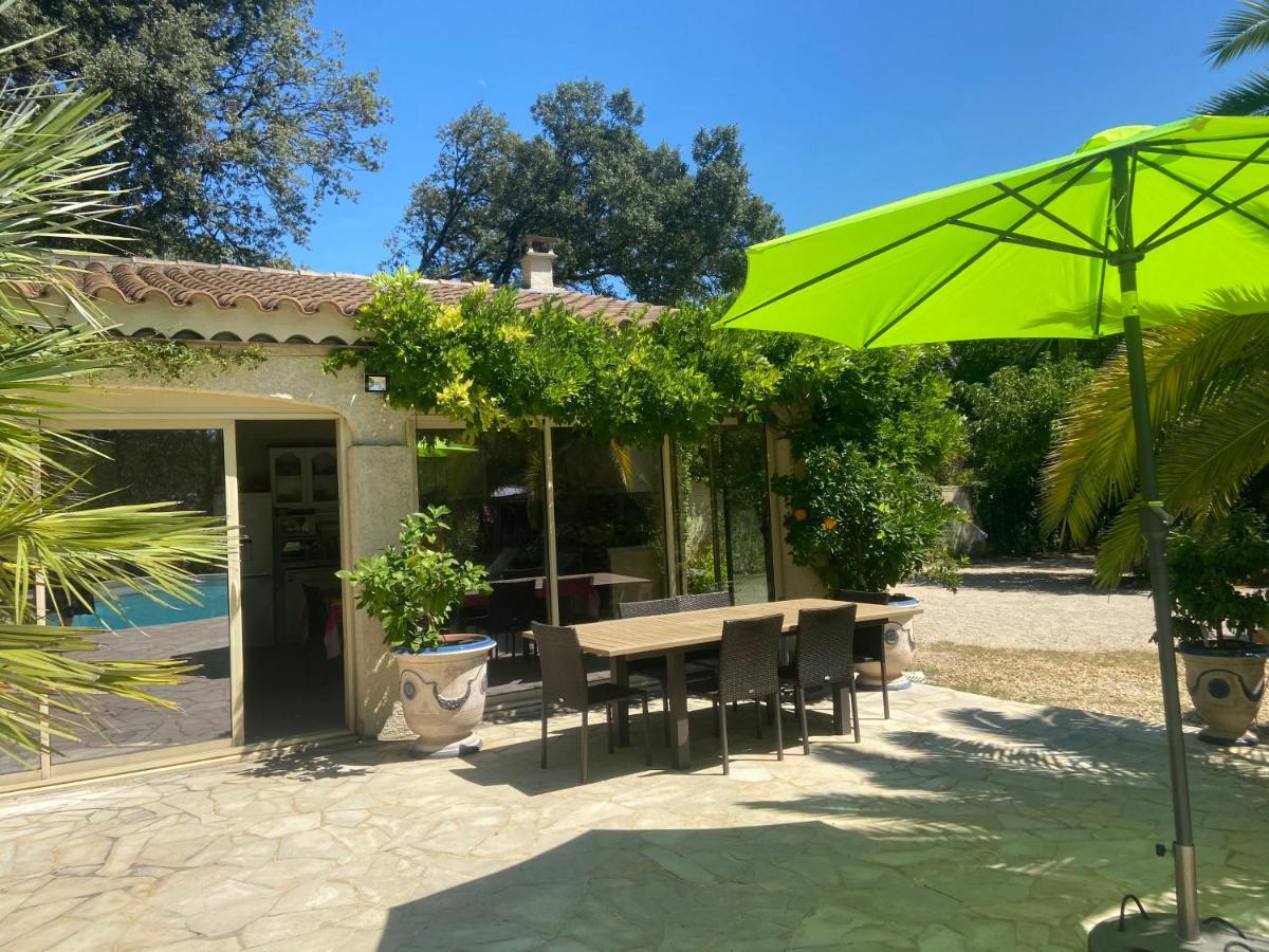 Santolines En Provence Bed & Breakfast Piolenc ภายนอก รูปภาพ